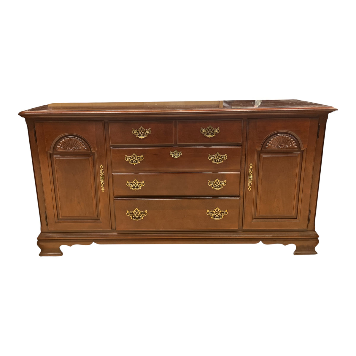 Stanley Classic Bedroom Dresser