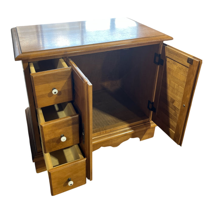 Mauro Maple Nightstand
