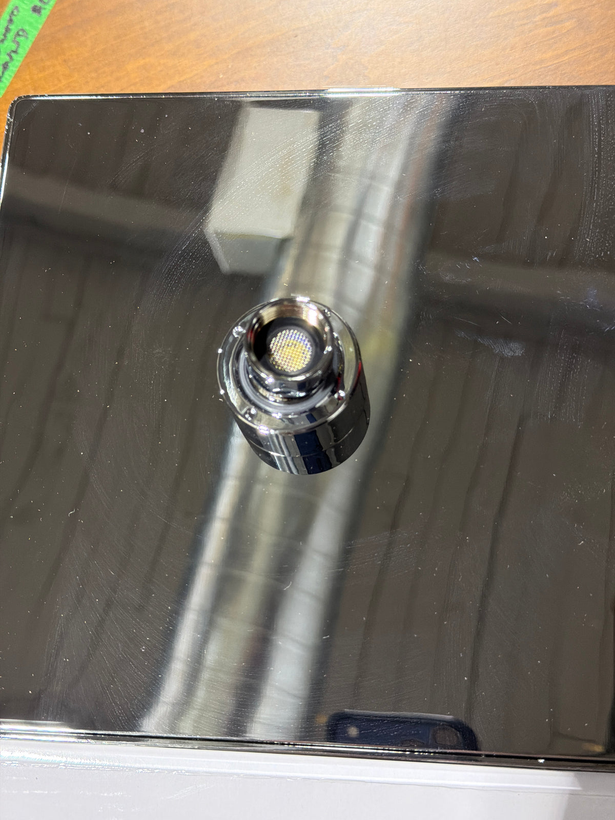 Main 8 in Showerhead