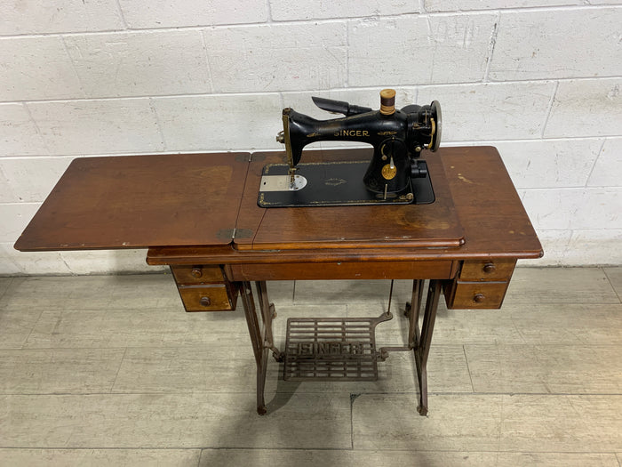 Vintage Singer Sewing Machine