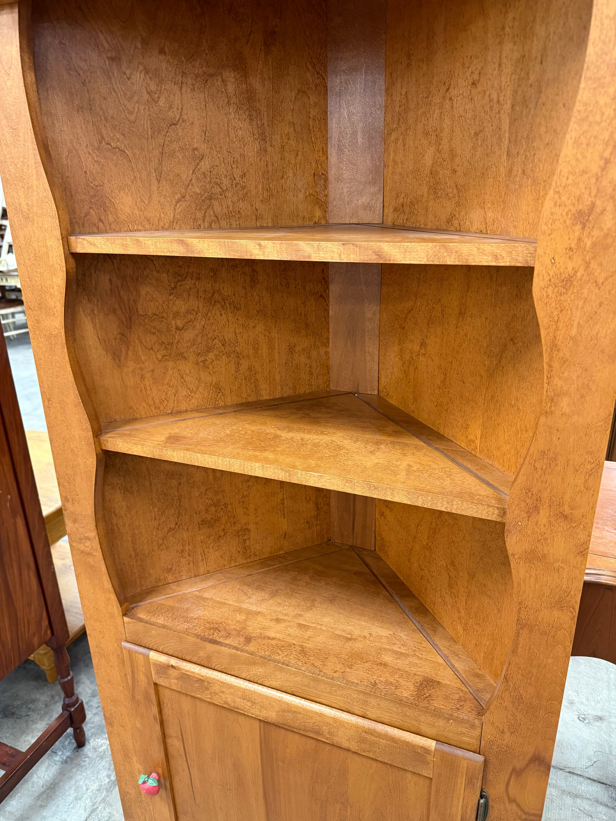 Solid Maple Corner Shelf