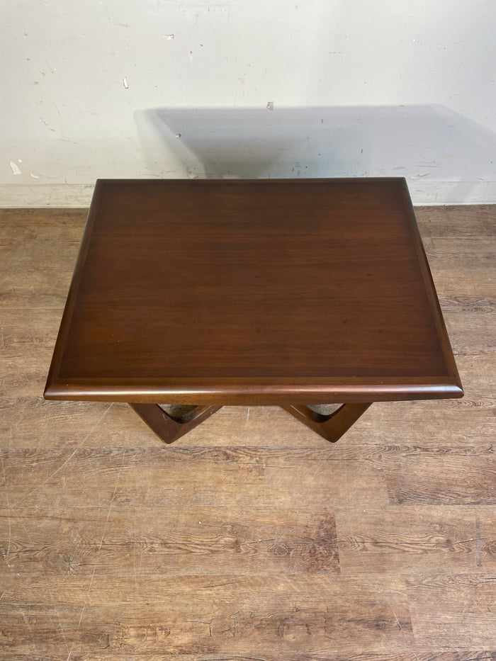 Kroehler MCM Walnut Side Table