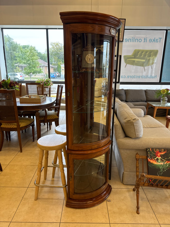 PULASKI FURNITURE Corner Curio Cabinet
