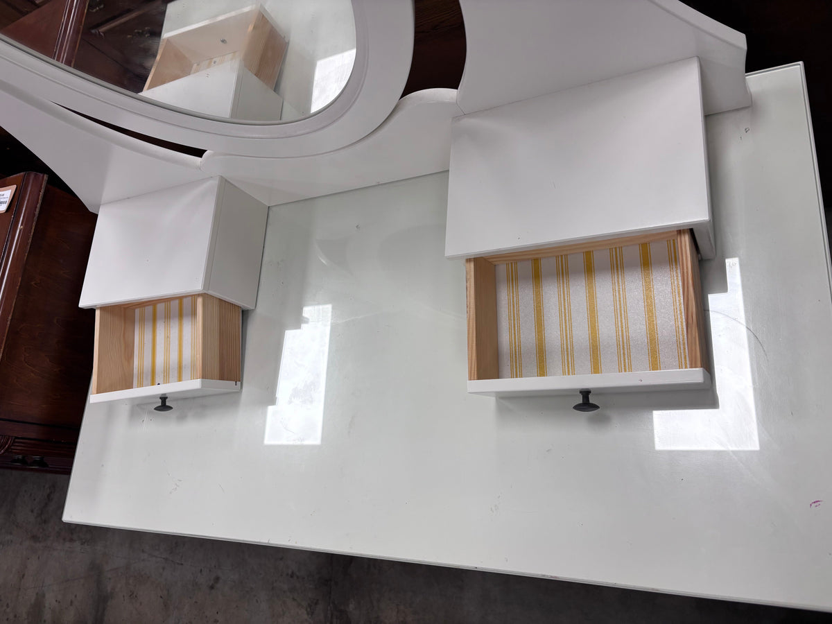 White Vanity with Mirror