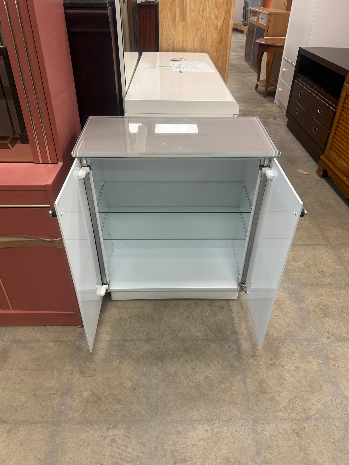 White Two-Toned Bathroom Cabinet