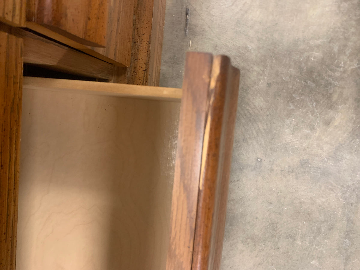 9 Drawer Dresser With Curved Handles