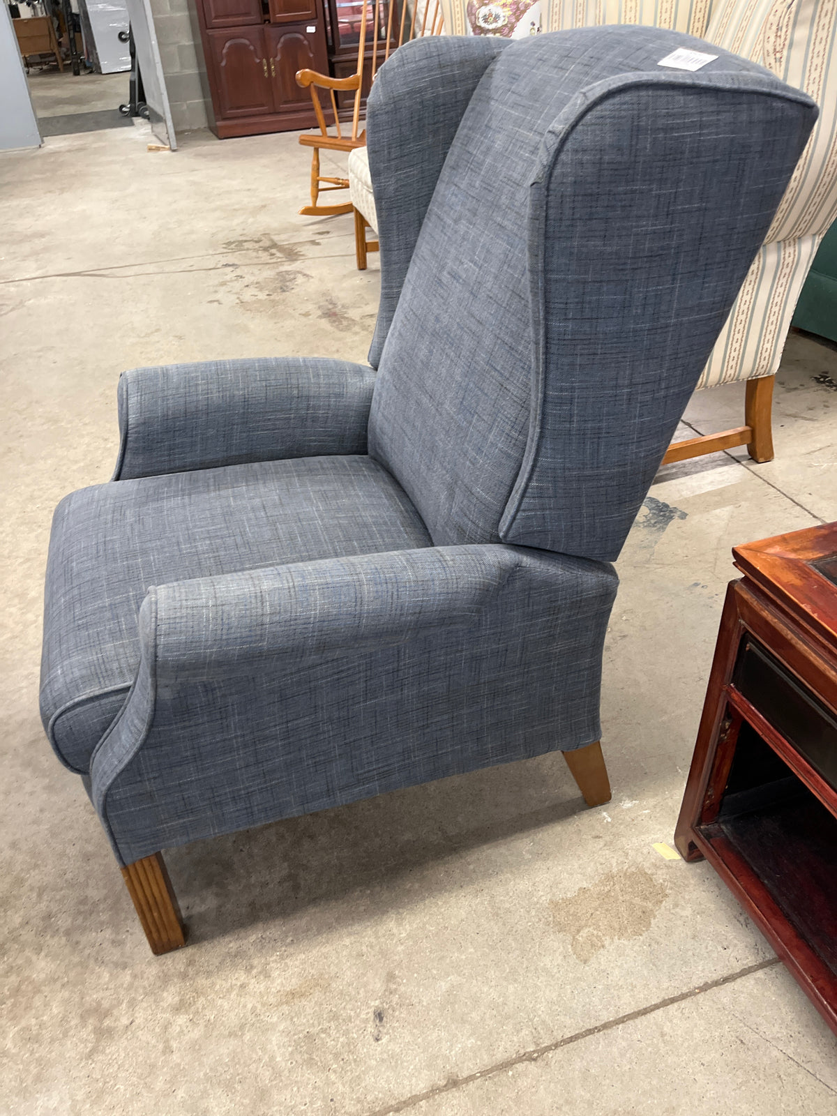 30"W Recliner in Grey