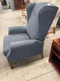 30"W Recliner in Grey