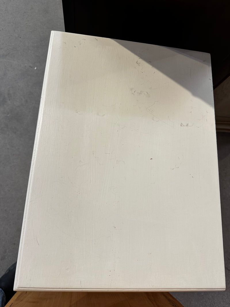 White Vintage Style Cabinet