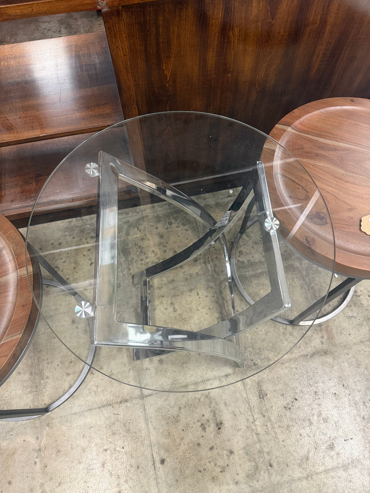 Modern Round Glass-top End Table with Chrome Base