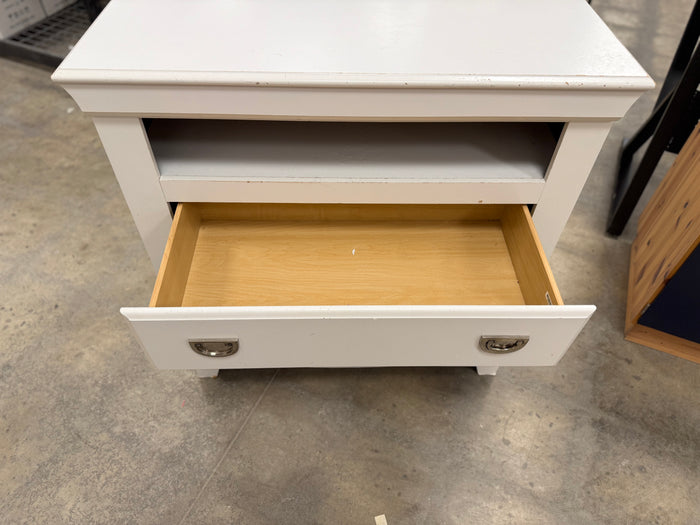 White Chest of Drawers