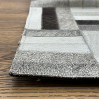 6×9-ft Grey & White Patchwork Rug – Hand-Stitched Cowhide, 250