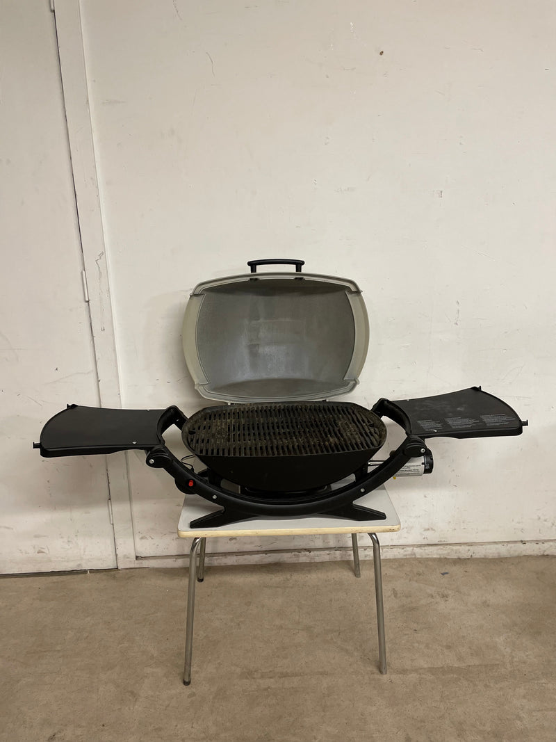 Weber Q200 Grill