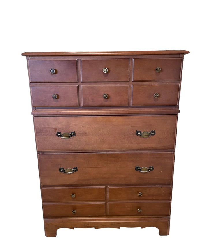 Solid Wood 4-Drawer Dresser
