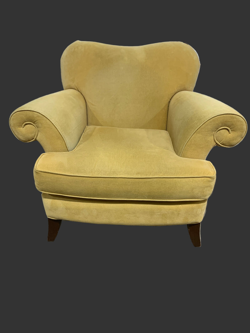 Verona Buttercup Yellow Armchair