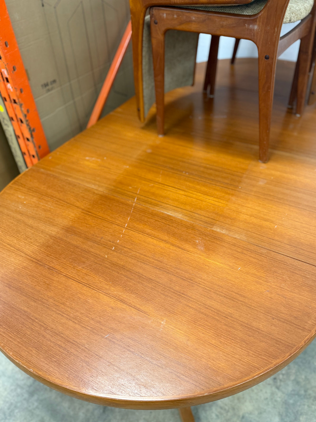 Light Reddish Brown Oval Dining Set