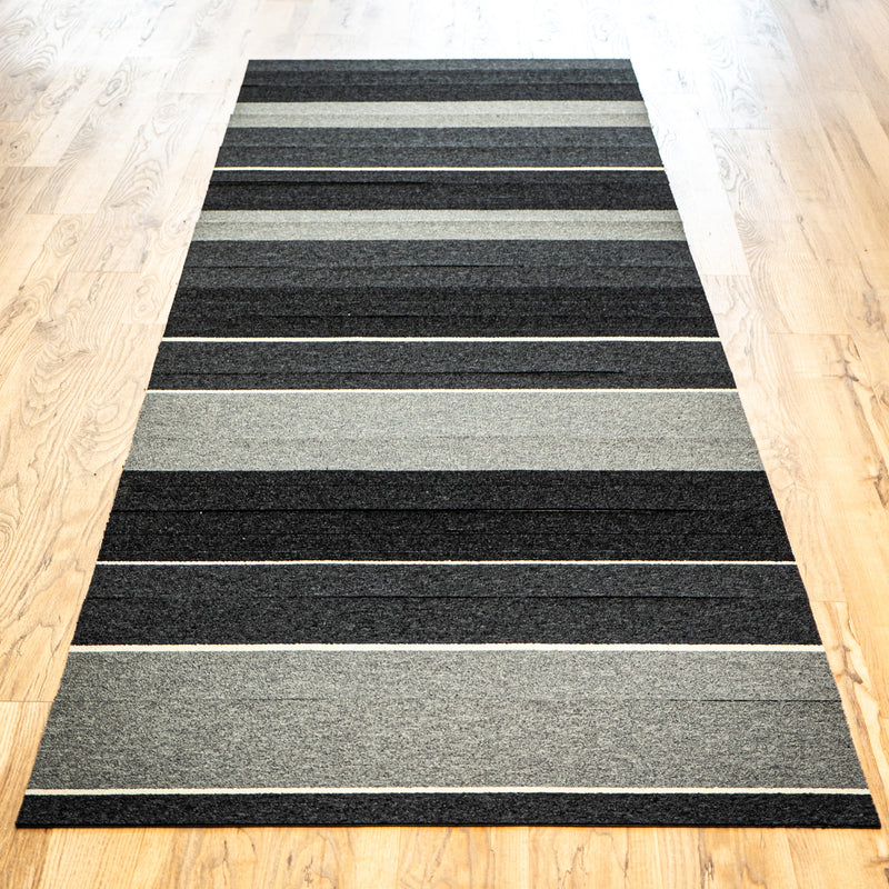 9.84" x 39.36" Striped Carpet Tiles in Modern Grey and Black - 20 pcs (53.8 sq. ft./box)