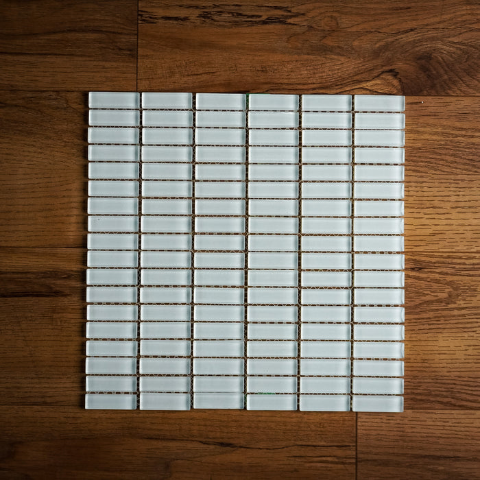 12" x 12" ES58 White Glass Tiles - 11 sq. ft. (11 per box)