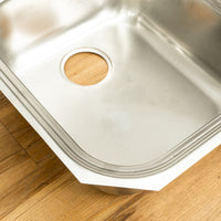 19-inch Undermount Brushed Stainless Steel Sink