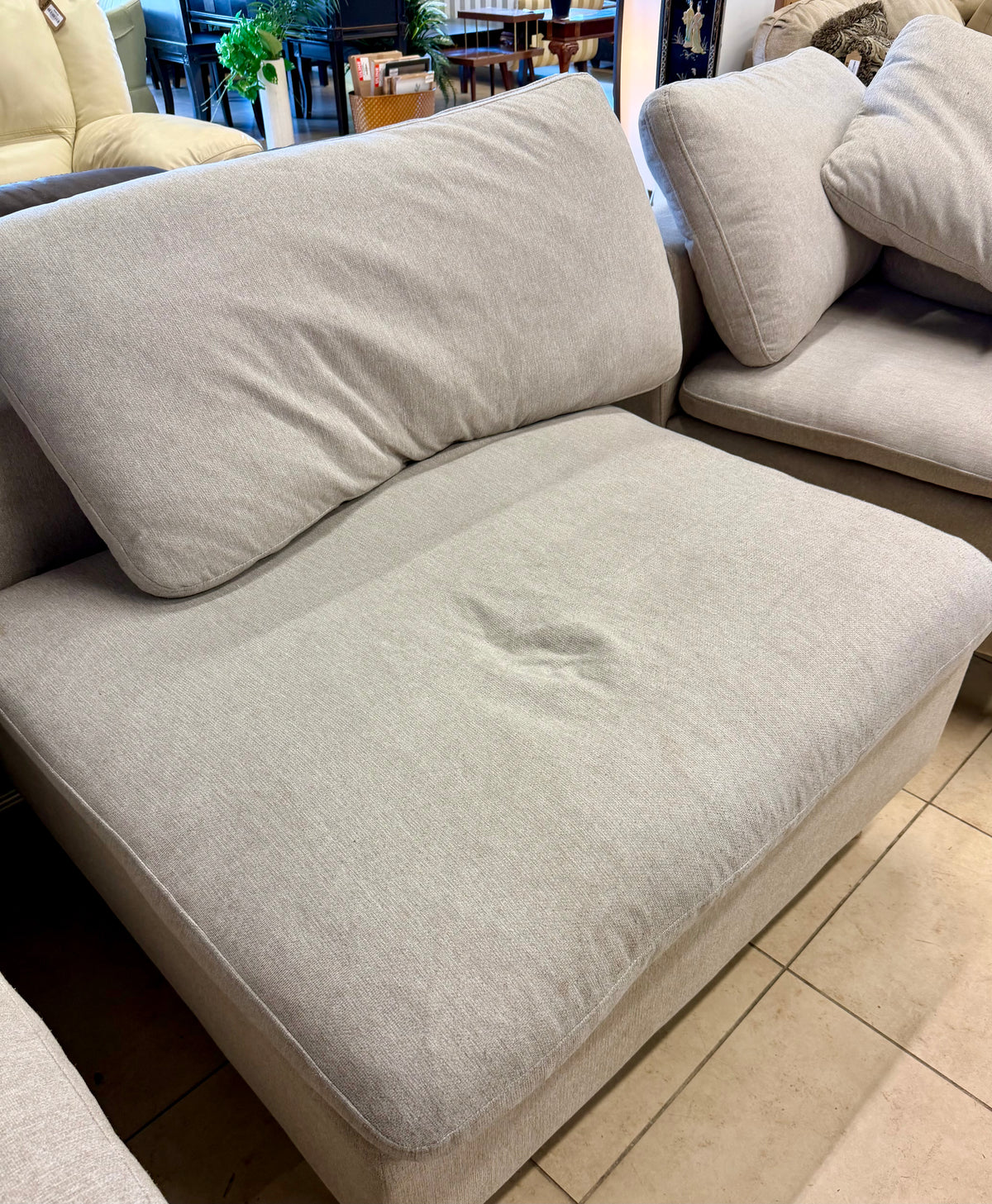 Cozy Modern Oatmeal Beige Modular Sectional / Armchair Set