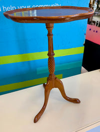 Vintage Mid-Century Mahogany Accent Table with Scalloped Tray Top and Date Stamp (February 1965)