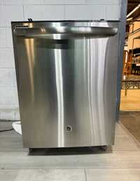 24"W GE Dishwasher