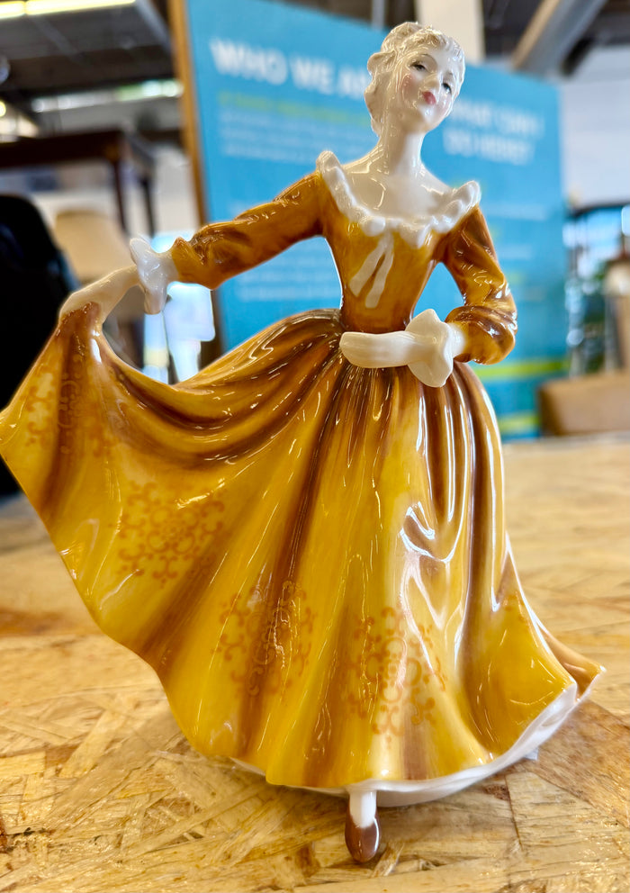 Vintage Royal Doulton "Kirsty" HN 2381 Porcelain Figurine – Golden Yellow Gown