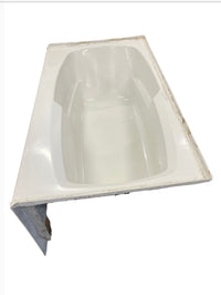 60" x 32" White Acrylic Rectangular bathtub