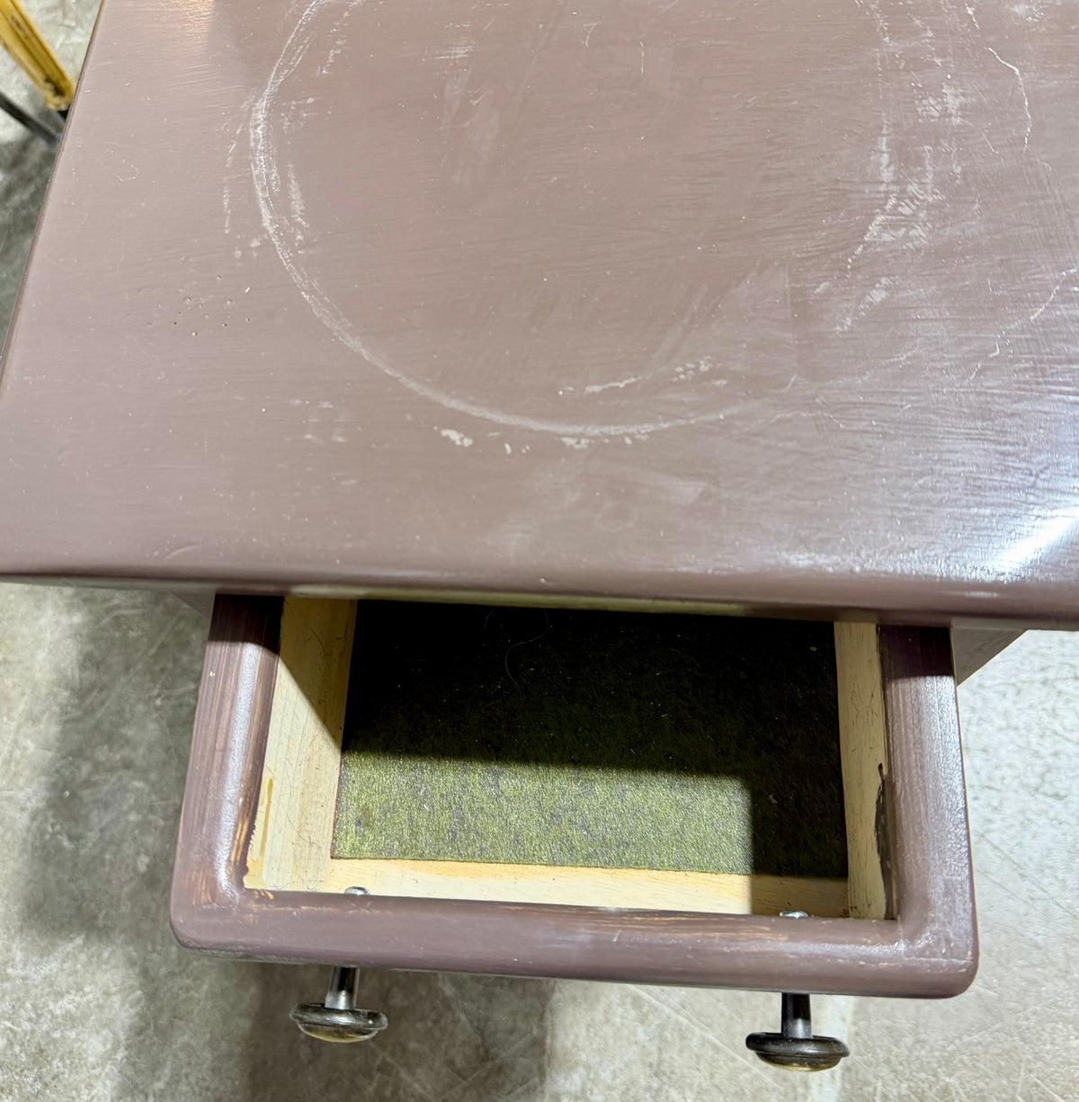 Pair of Refinished Nesting Side Tables with Drawers – Vintage Style