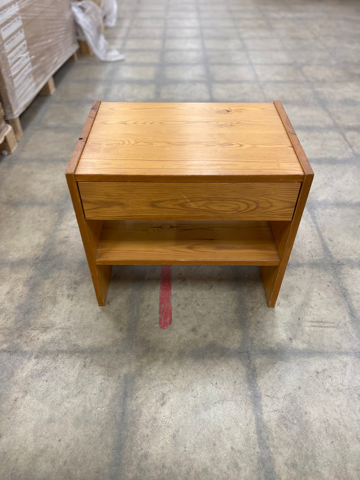 Grove Oak Nightstand Table