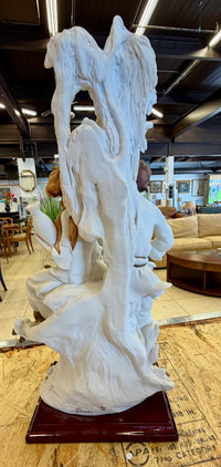 Enchanting Vintage Giuseppe Armani Figurine – A Musical Romance in Porcelain.