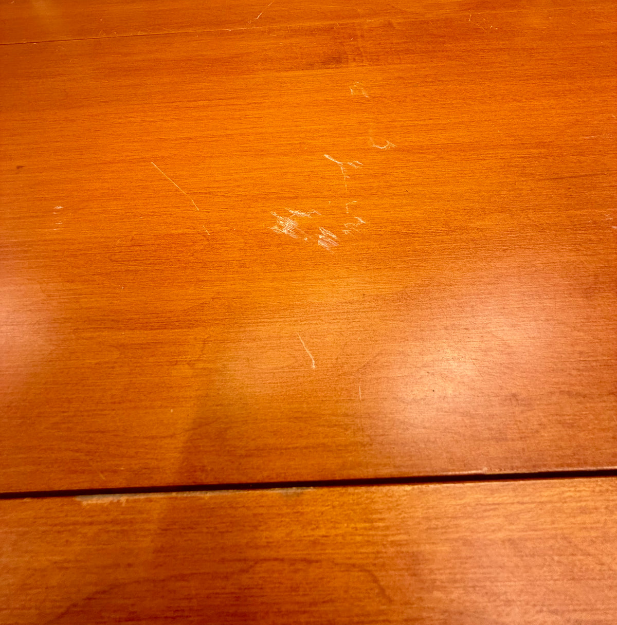 Space Saving Vintage Drop-Leaf Gateleg Dining Table in Warm Honey Finish