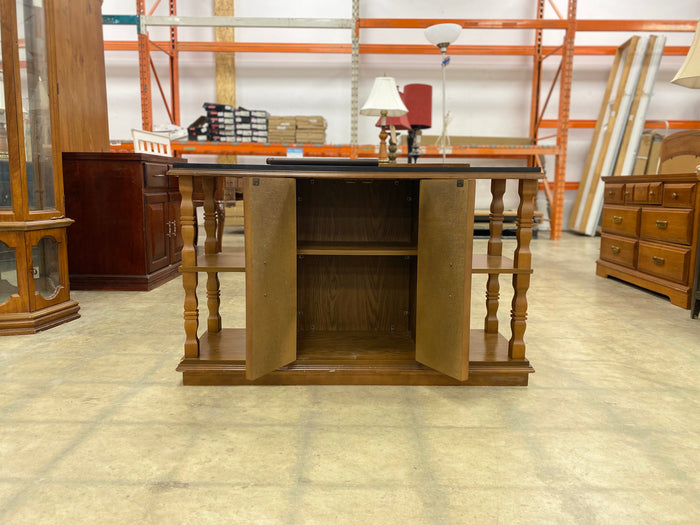 Traditional Wooden Cabinet with 2 Doors