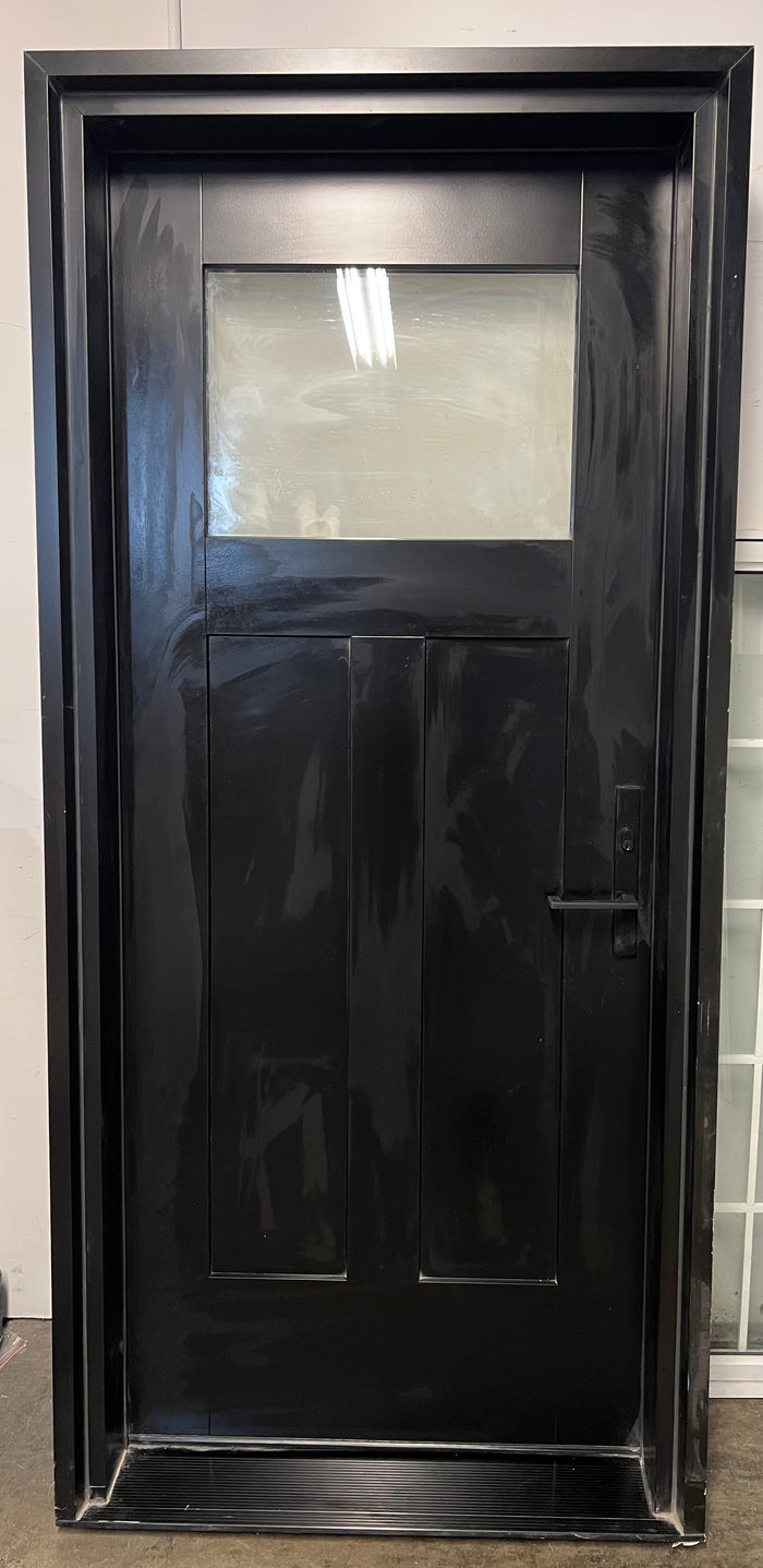4500 shaker slab door w/Lock Side