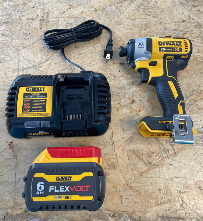 DEWALT 20V MAX ATOMIC Impact Driver w/20V/60V MAX FLEXVOLT 6.0 AH Battery & Charger