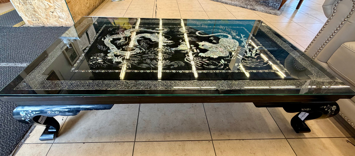 Handcrafted Mother-of-Pearl Inlaid Black Lacquer Korean Coffee Table