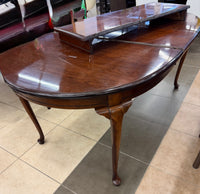 Vintage Polished Mahogany Oval Extension Dining Table