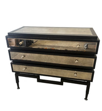 3-Drawer Isla Mirrored Chest