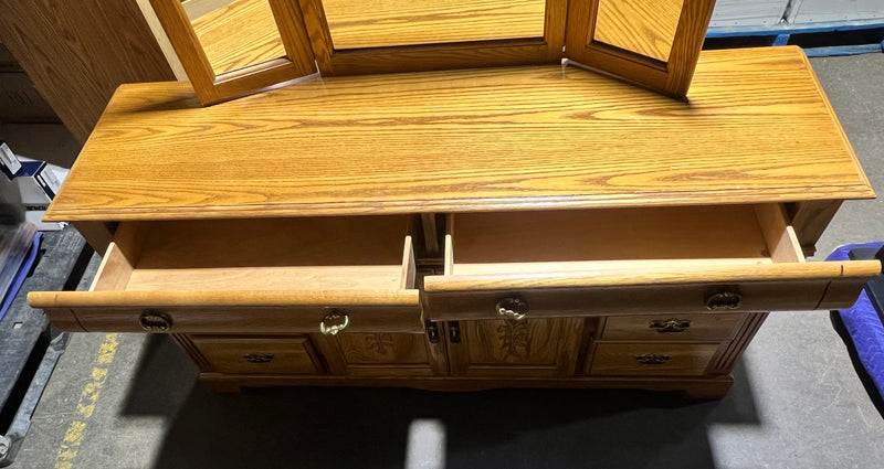 County Dresser With Tri-Fold Mirror