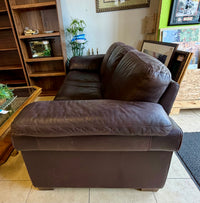 Richly Worn Espresso Leather: Classic Deep-Seated Statement Sofa