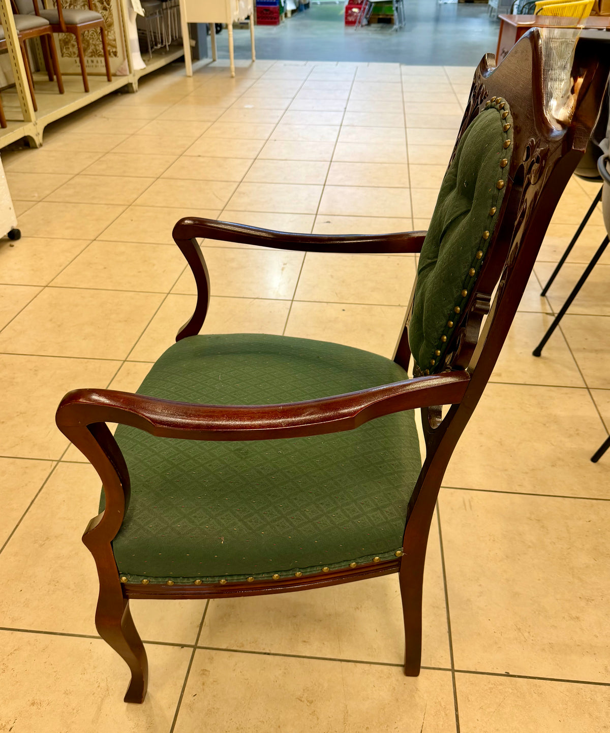Vintage Chippendale -Style Tufted Upholstered Accent Chair
