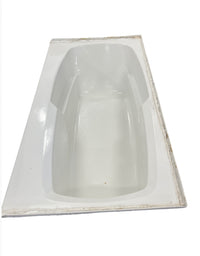 60" x 32" White Acrylic Rectangular bathtub