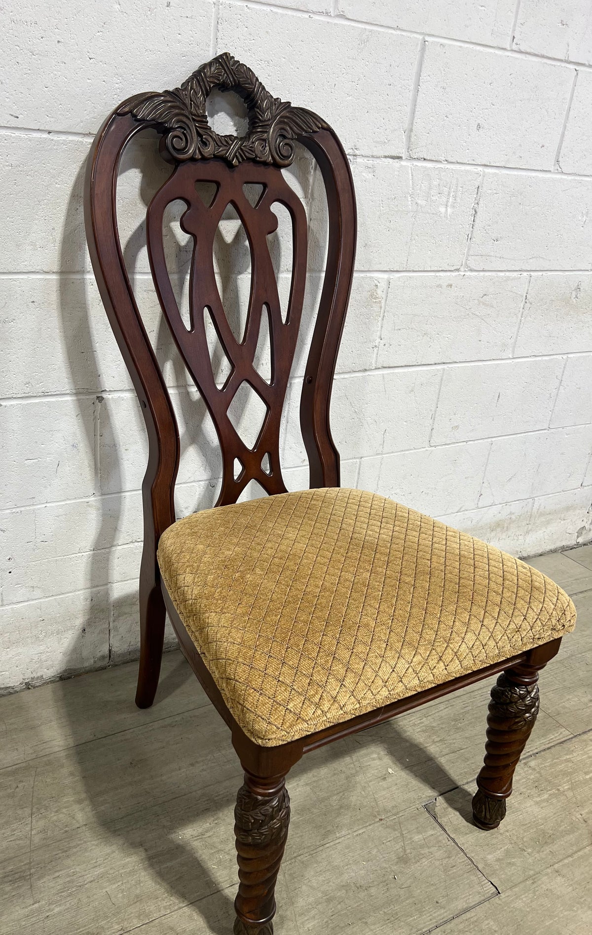 Traditional Formal Dining Chairs - Set of 6