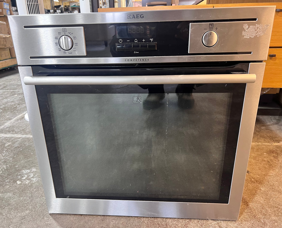 AEG Competence Wall Oven - 24 Inch