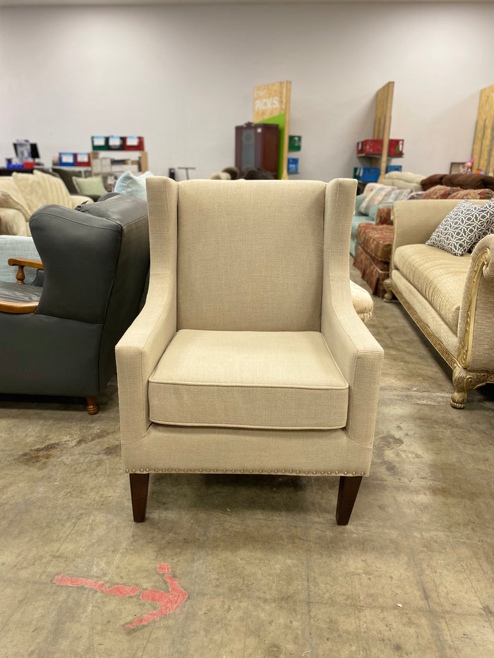 Traditional Linen Fabric Wingback Chair