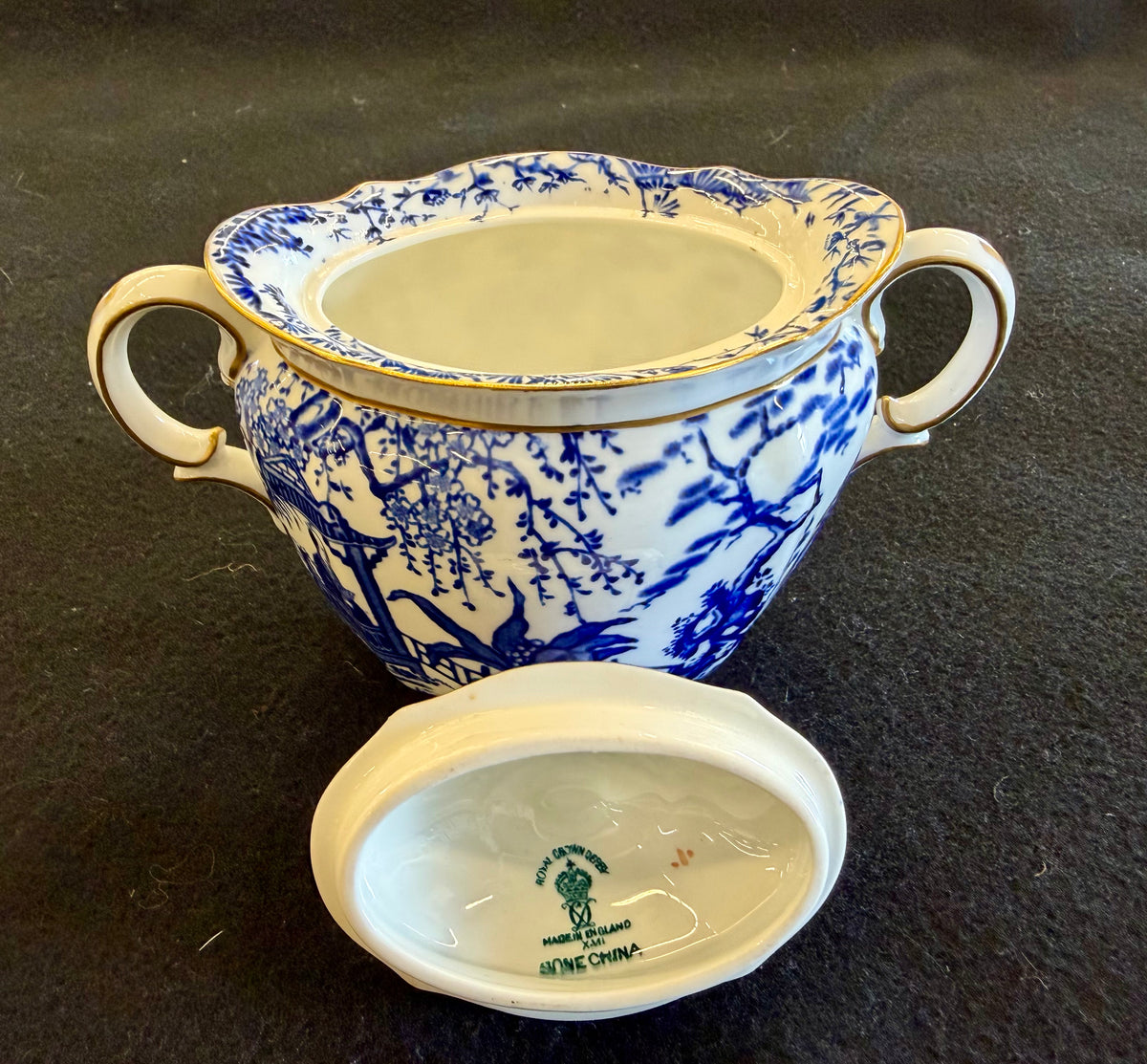 Vintage Royal Crown Derby Blue & White Chinoiserie Covered Sugar Bowl & Matching Scalloped Pickle Dish Set - Made in England