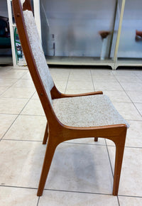 Set of 4 Vintage Mid-Century Teak  Encino Dining Chairs