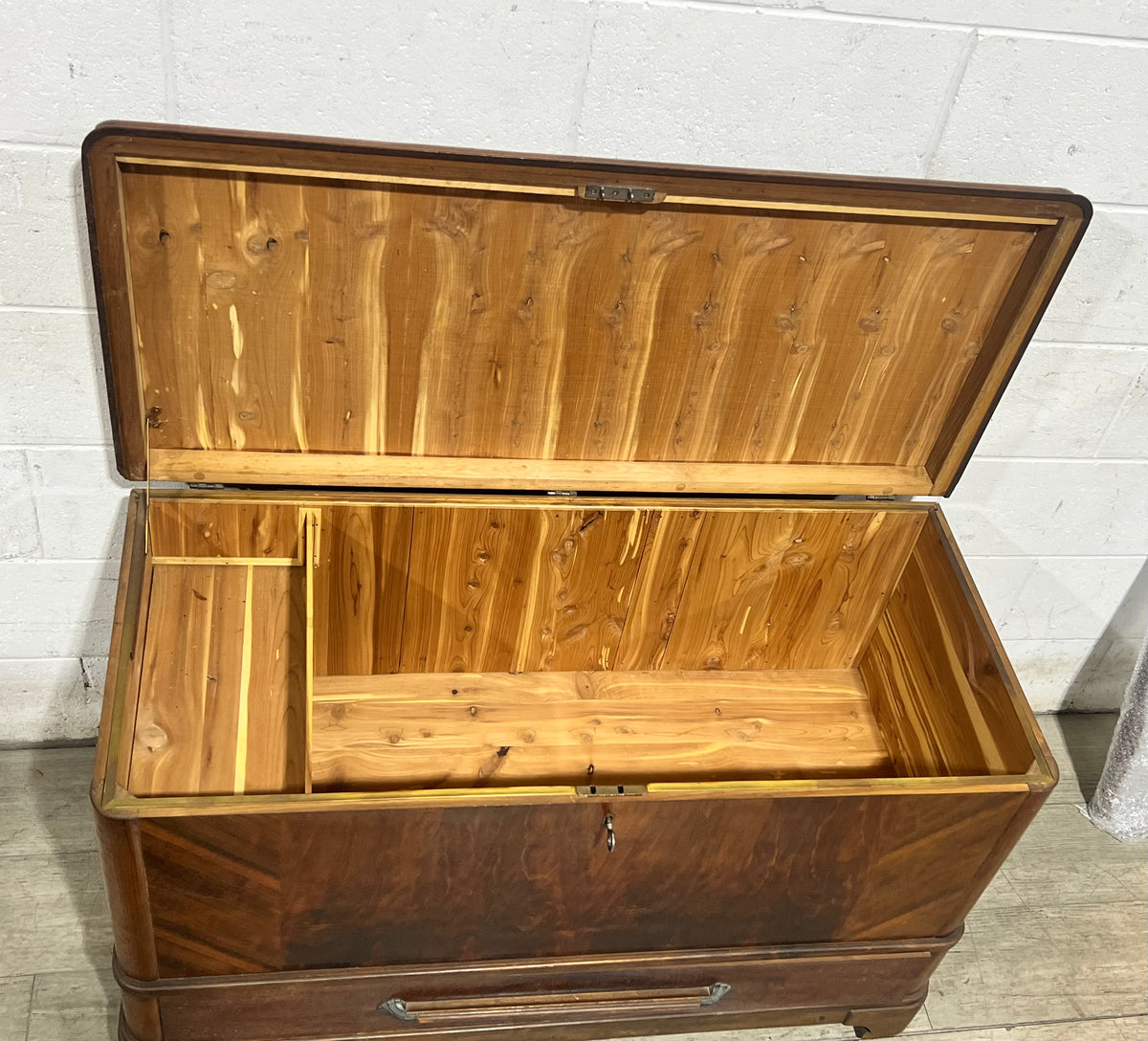 Heirloom Cedar Storage Chest With Drawer