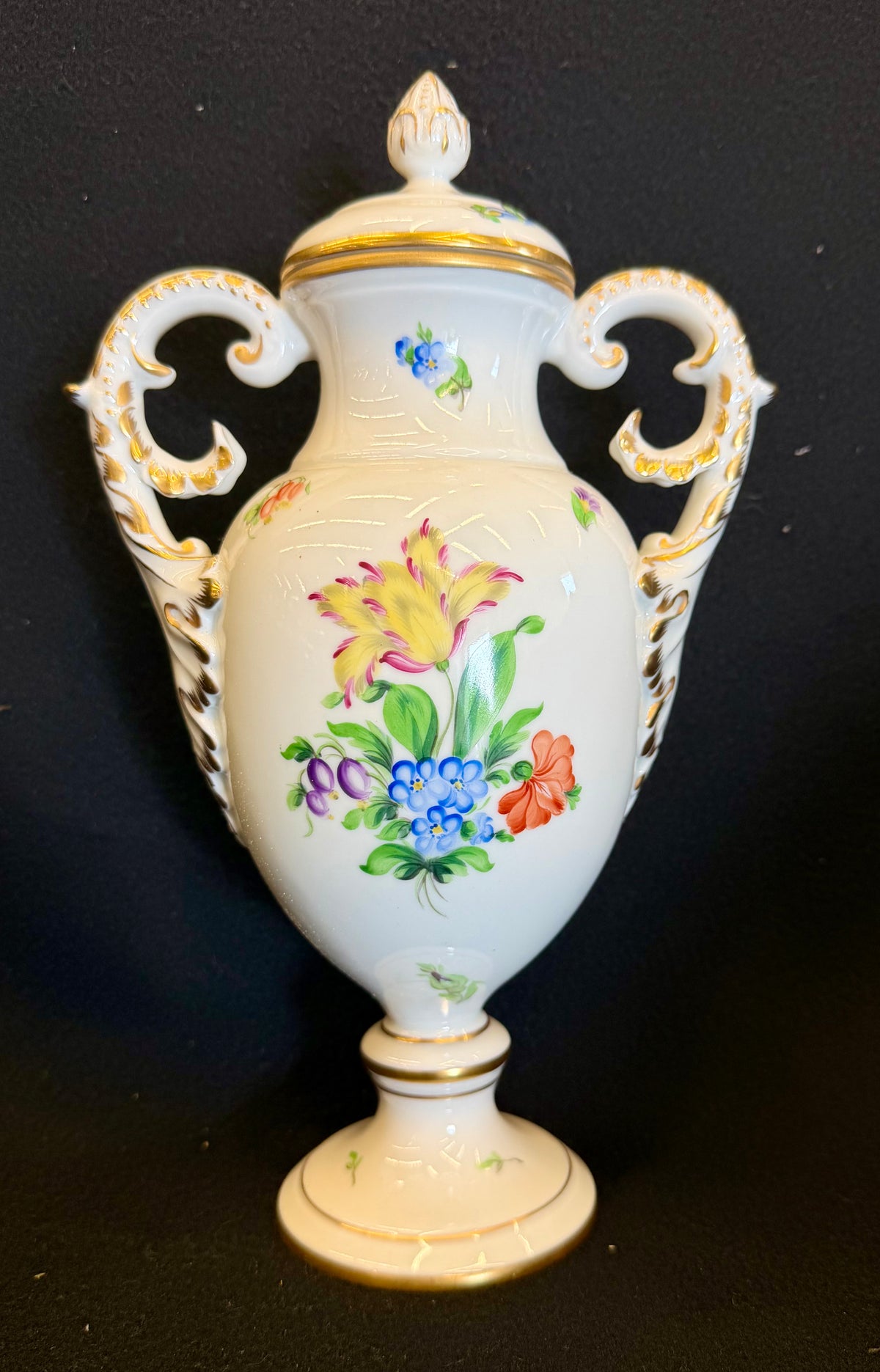 Herend Hungary Hand-Painted Porcelain Lidded Urn Vase - Bouquet de Fruits (10”)