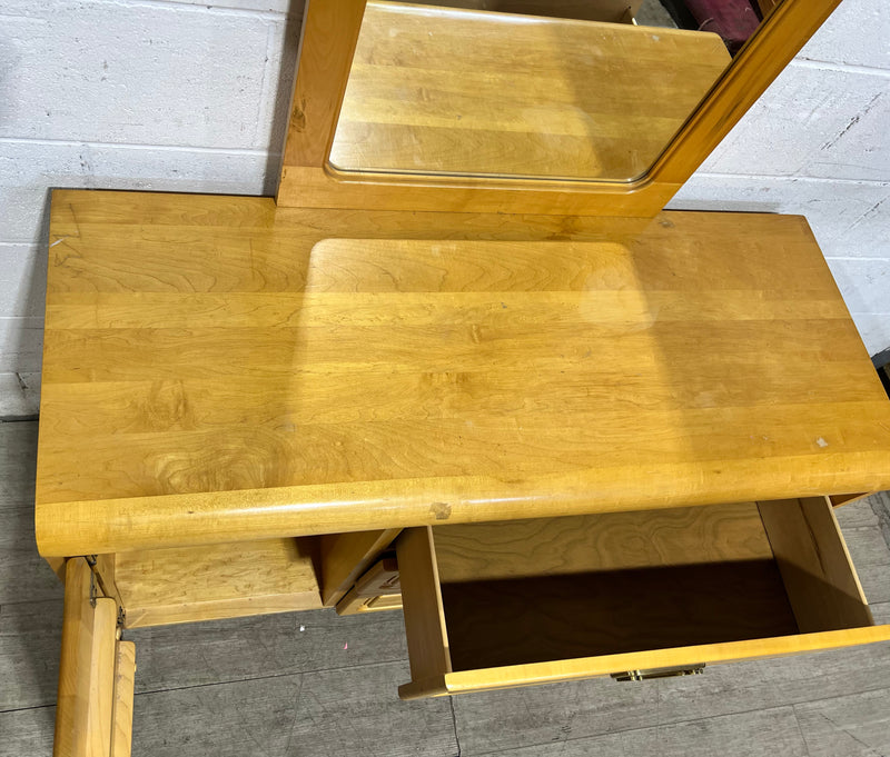 Sherman Dresser With Mirror